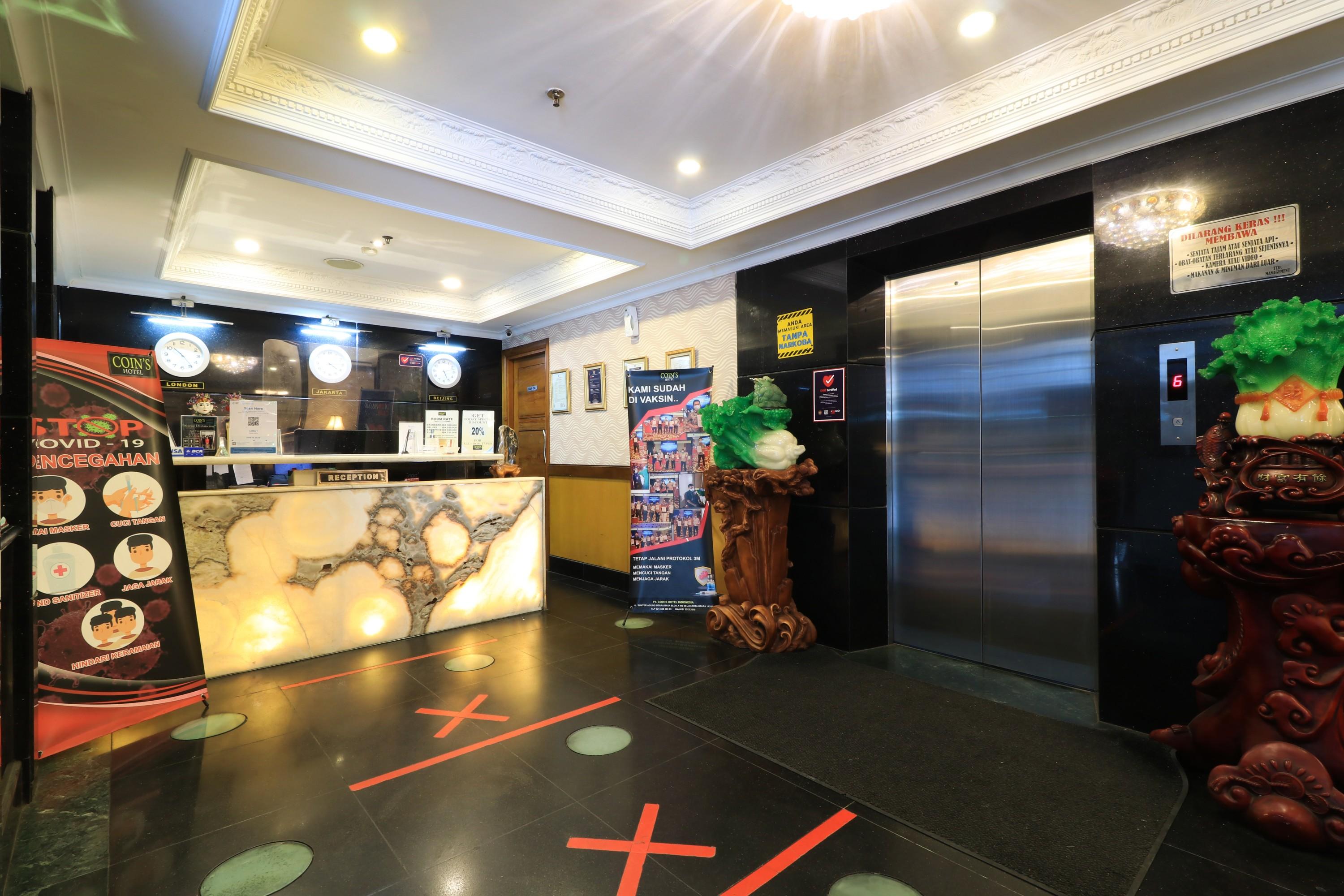 Coins Hotel Yakarta Exterior foto